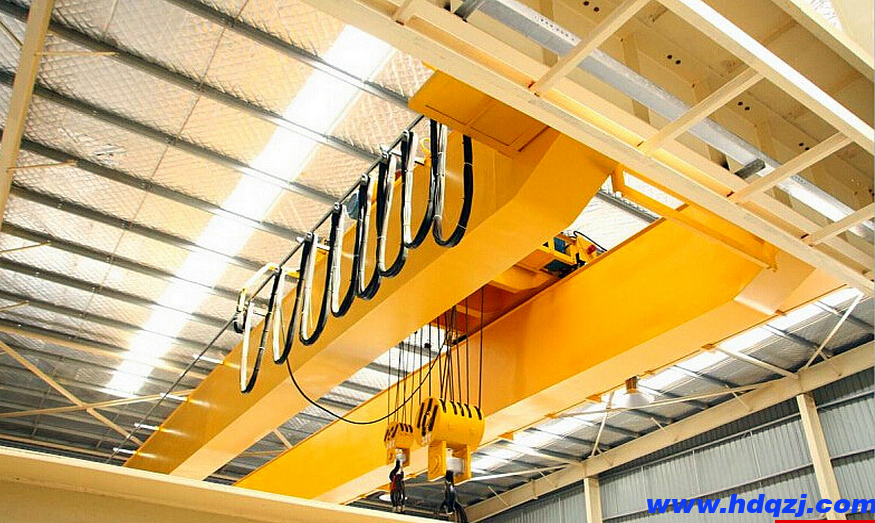 歐式起重機在兩歐交集區(qū)域作業(yè)內(nèi)，應遵守以下規(guī)則。