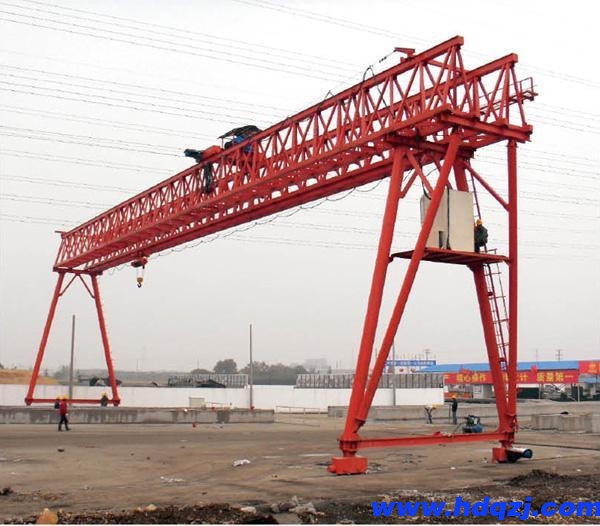 高鐵提梁機(jī)，MG型鐵路提梁門(mén)機(jī)