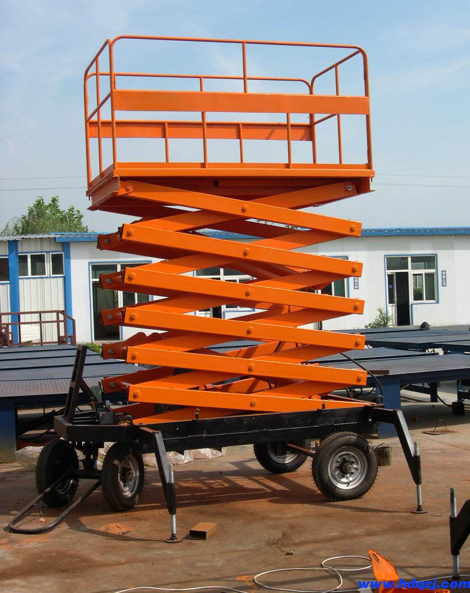 移動式升降機 移動式升降機
